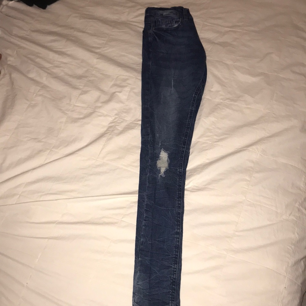 High waisted jeans